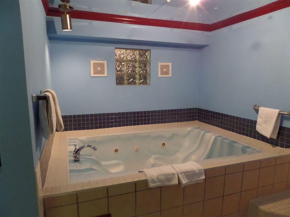 Econo Lodge Russellville I-40 Esterno foto